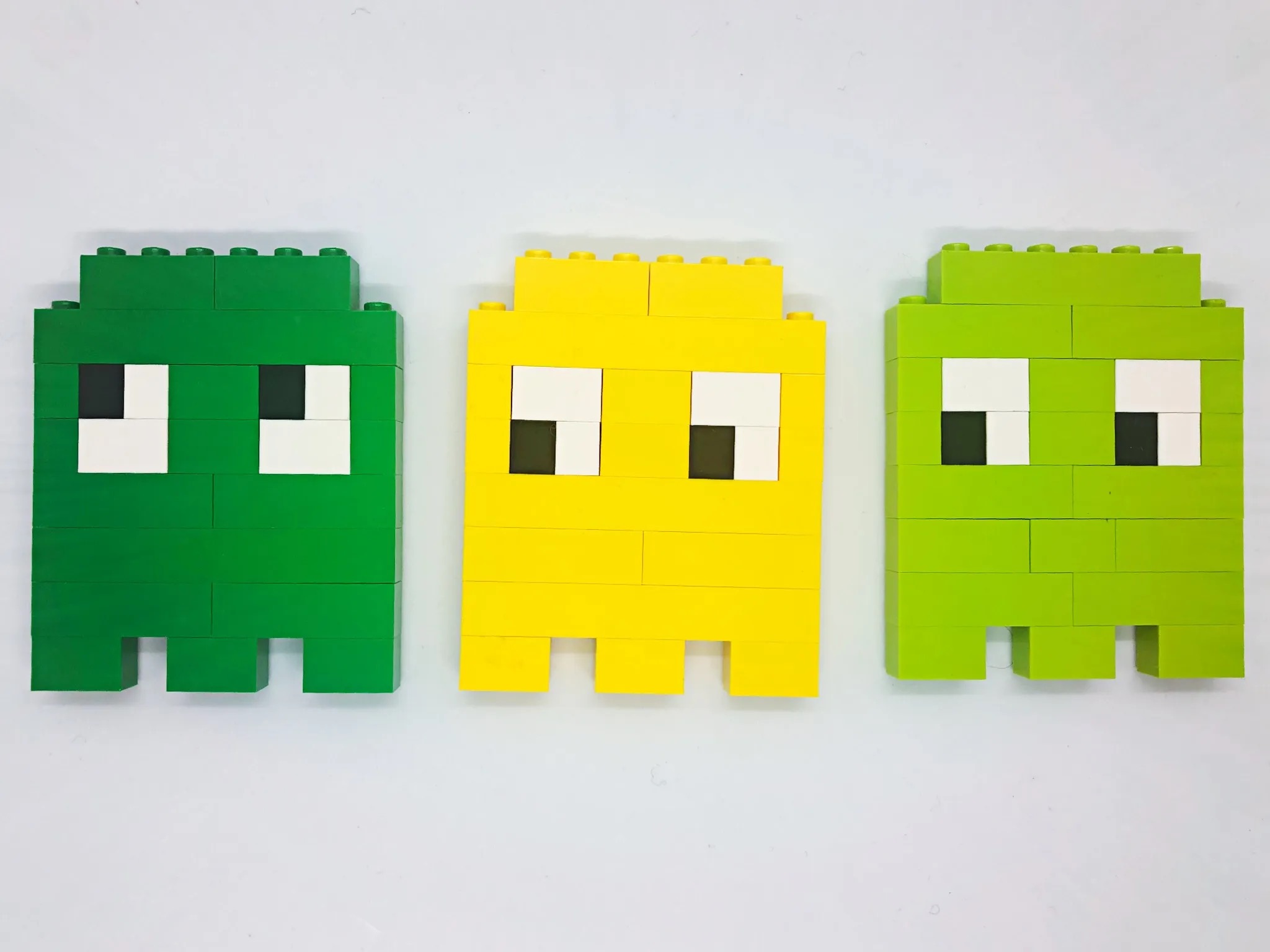 Pacman Fridge Magnet - Image 2